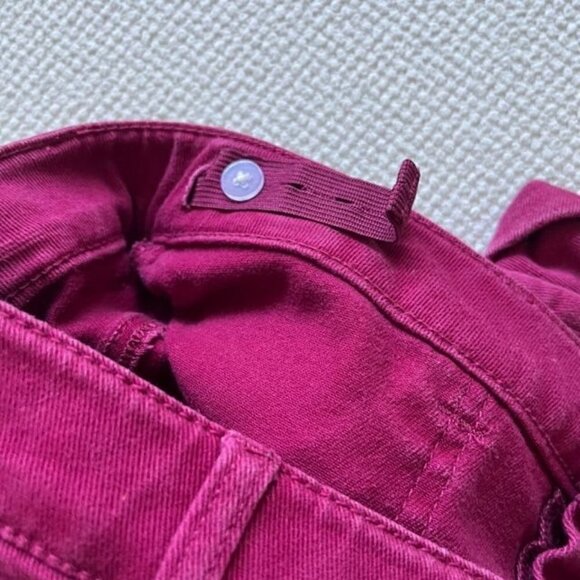 MUDD Girl's Plus Twill Shorts Red - Adjustable Waist-Macrame Detail - Size 16.5 - Picture 4 of 4